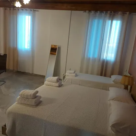 Aida Bed & Breakfast 3*