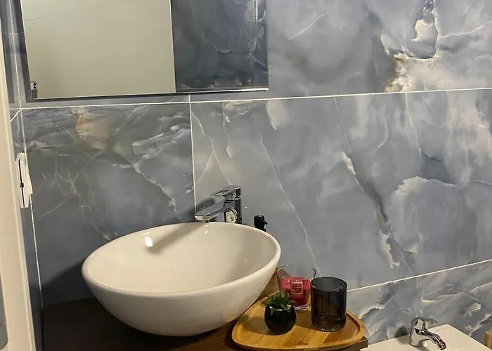 Oda ve Kahvaltı Aida 3*