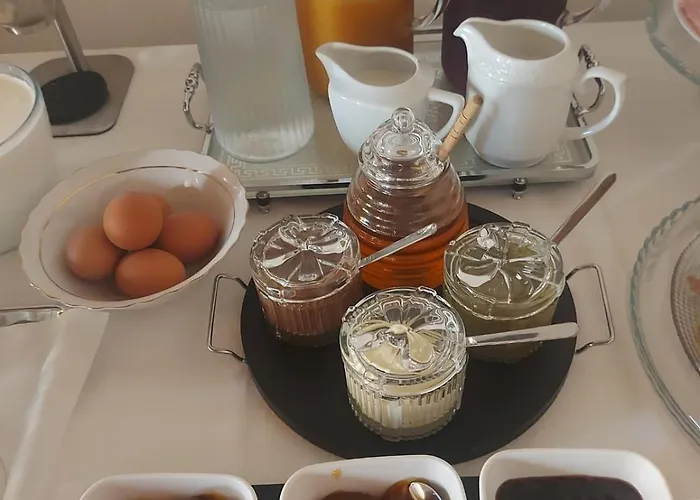 Aida Oda ve Kahvaltı Cotignola